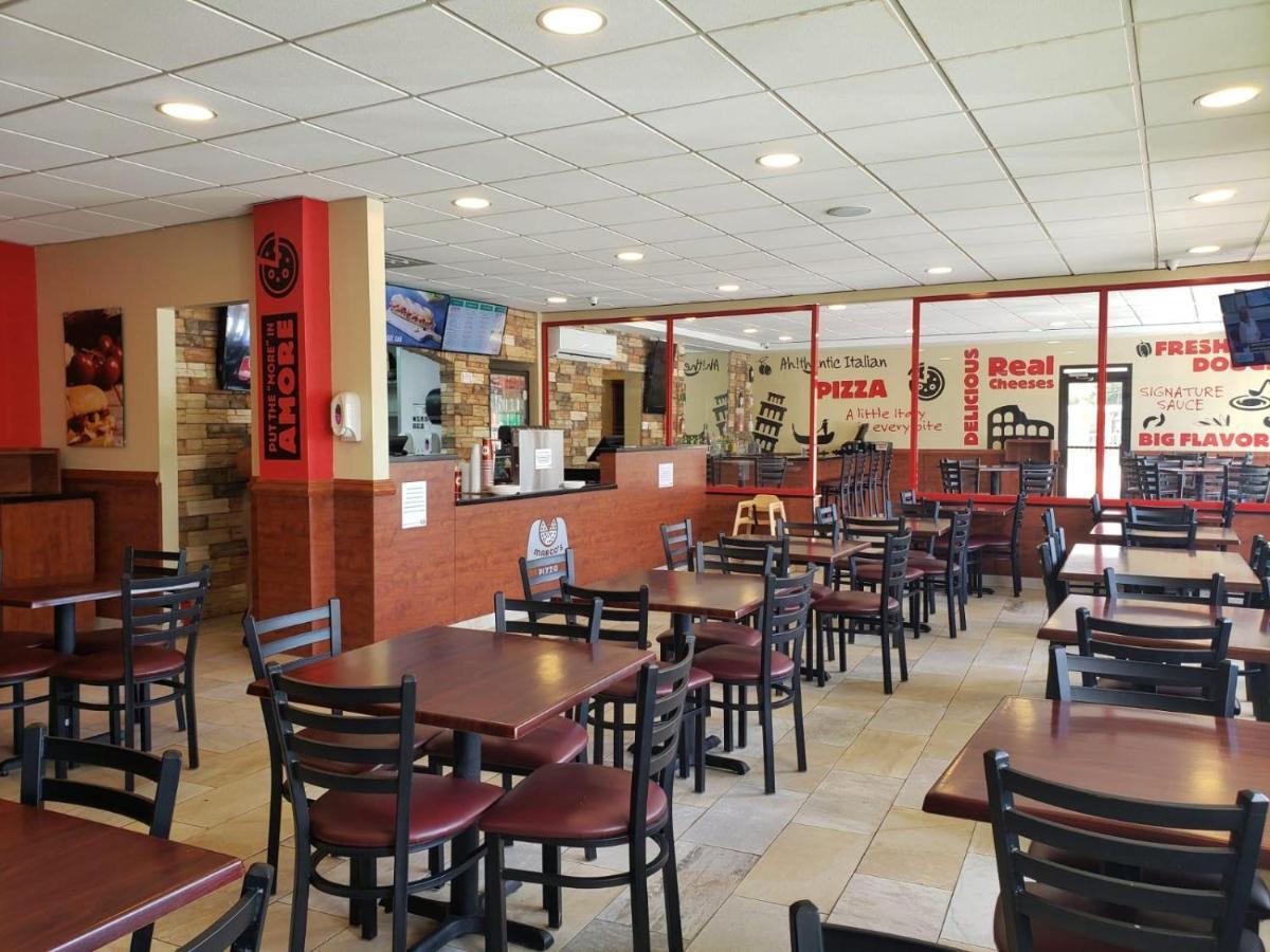 Arecibo Inn エクステリア 写真